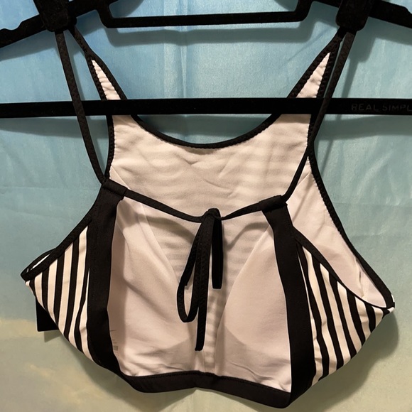 NWT NIKE BLK/WHT MESH TANKINI TOP SZ LG. - Picture 6 of 8